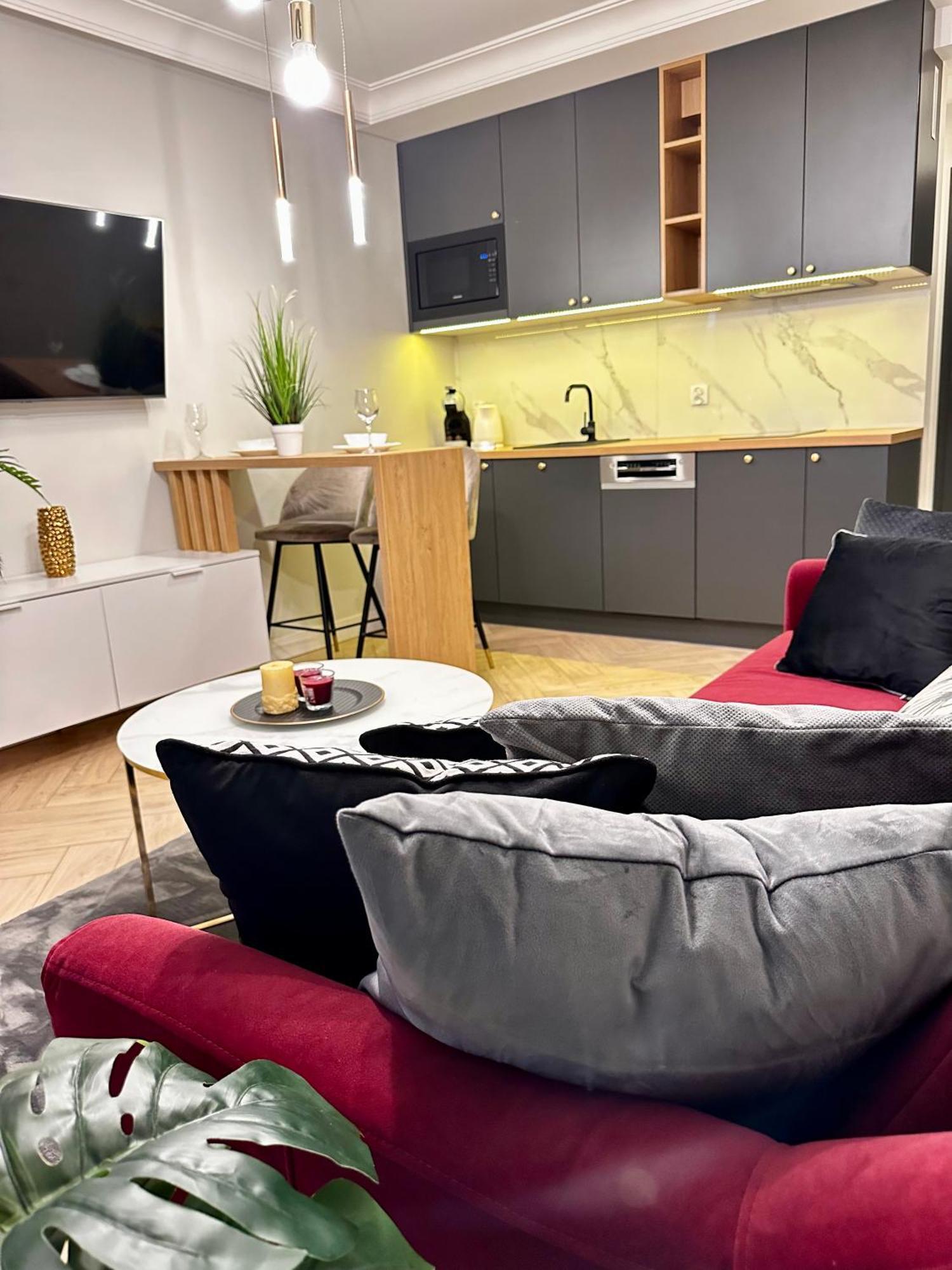 Apartamenty Kielce- Apartament Rubin Przy Zalew Kielecki, Faktura, Parking, Centrum 외부 사진